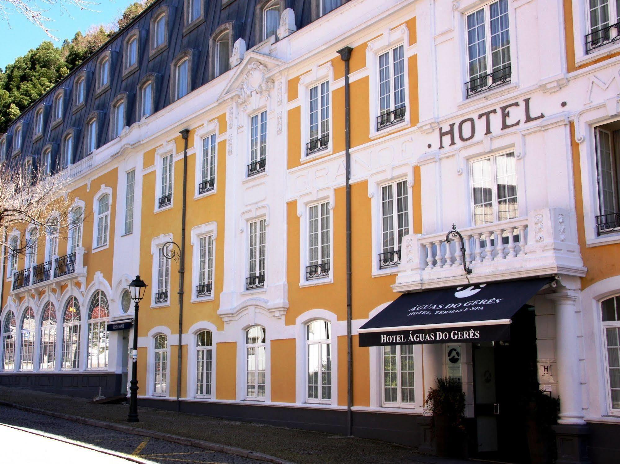 Hotel Apartamentos Geres Ribeiro Exterior photo
